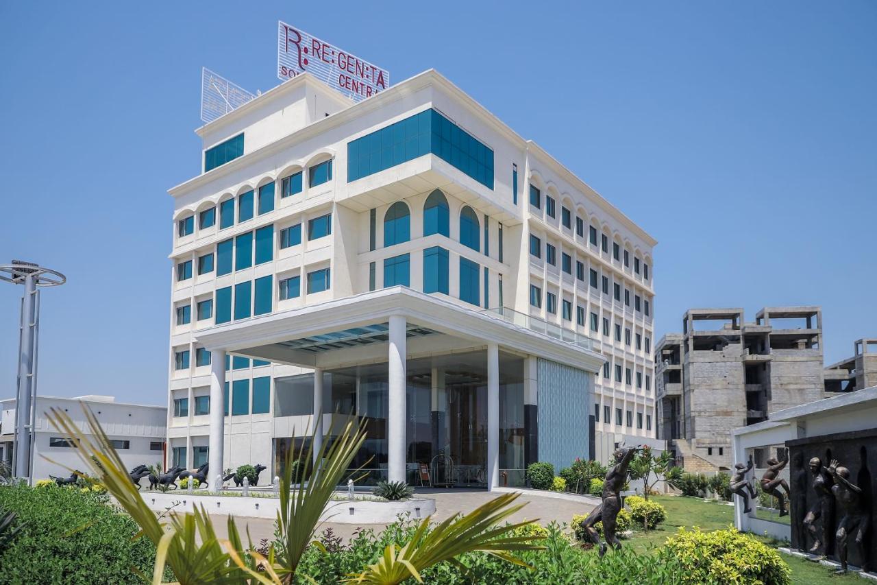Regenta Central Somnath, Bhalpara Exteriér fotografie