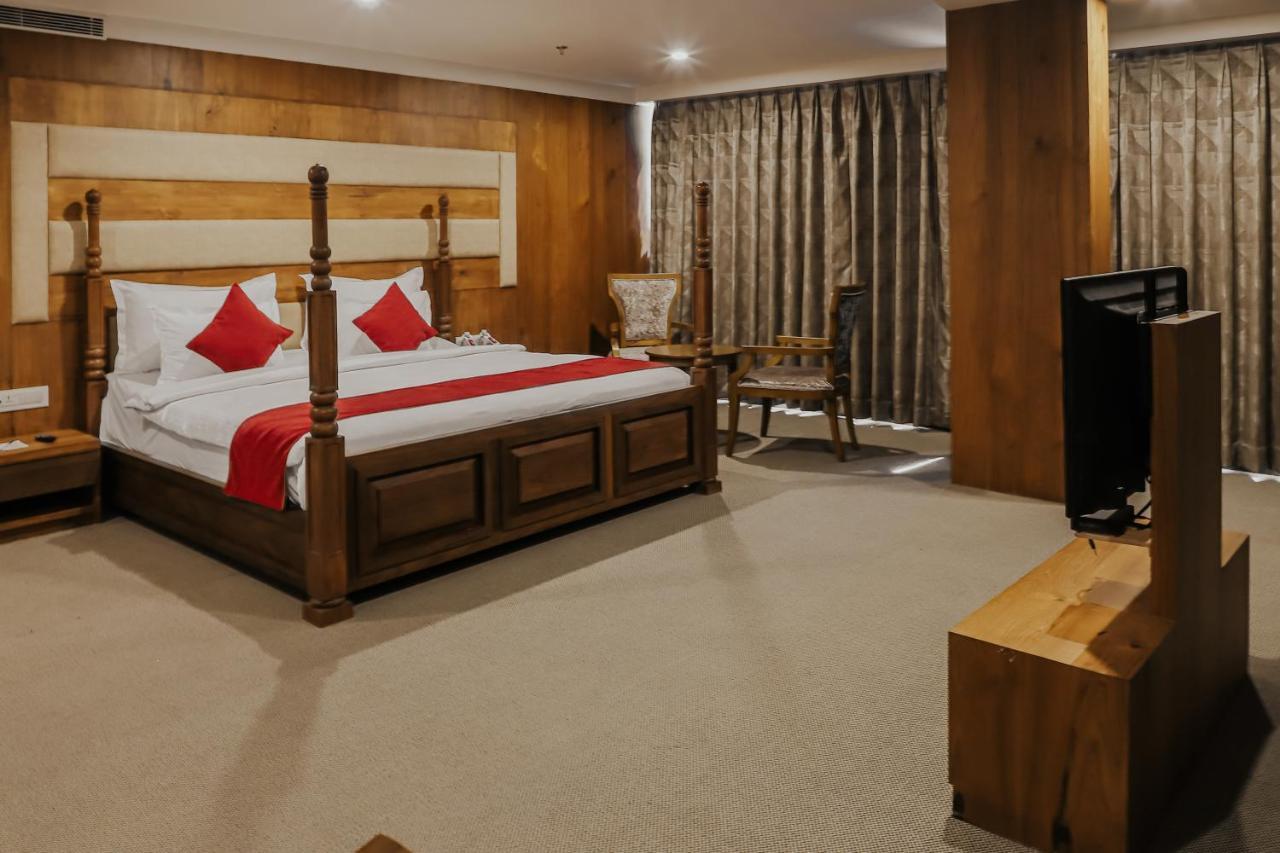 Regenta Central Somnath, Bhalpara Exteriér fotografie
